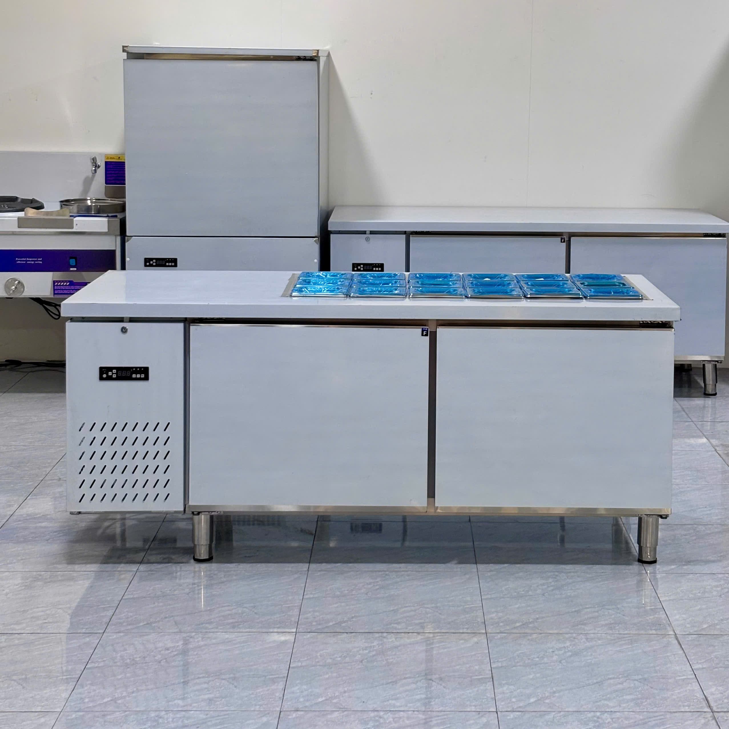 Bàn Salad wincoold– 1M8 - Bàn Lạnh – Bàn Đông – Bàn Mát  Wincoold chính hãng